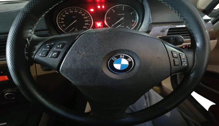 2010 BMW 3 Series 320d, Diesel, Automatic, 1,02,702 km, interior