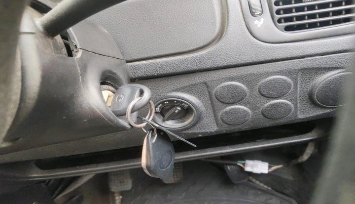 2016 Tata Indica EV2 LS, Diesel, Manual, 1,11,906 km, interior