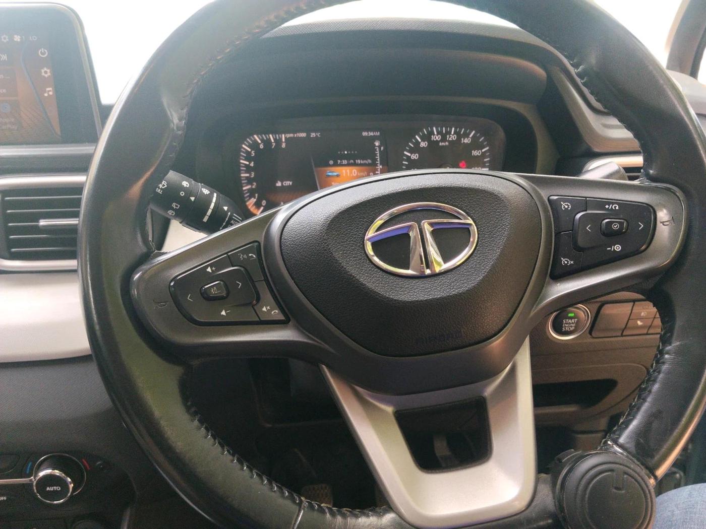 2022 Tata PUNCH CREATIVE  MT, Petrol, Manual, 24,551 km, interior