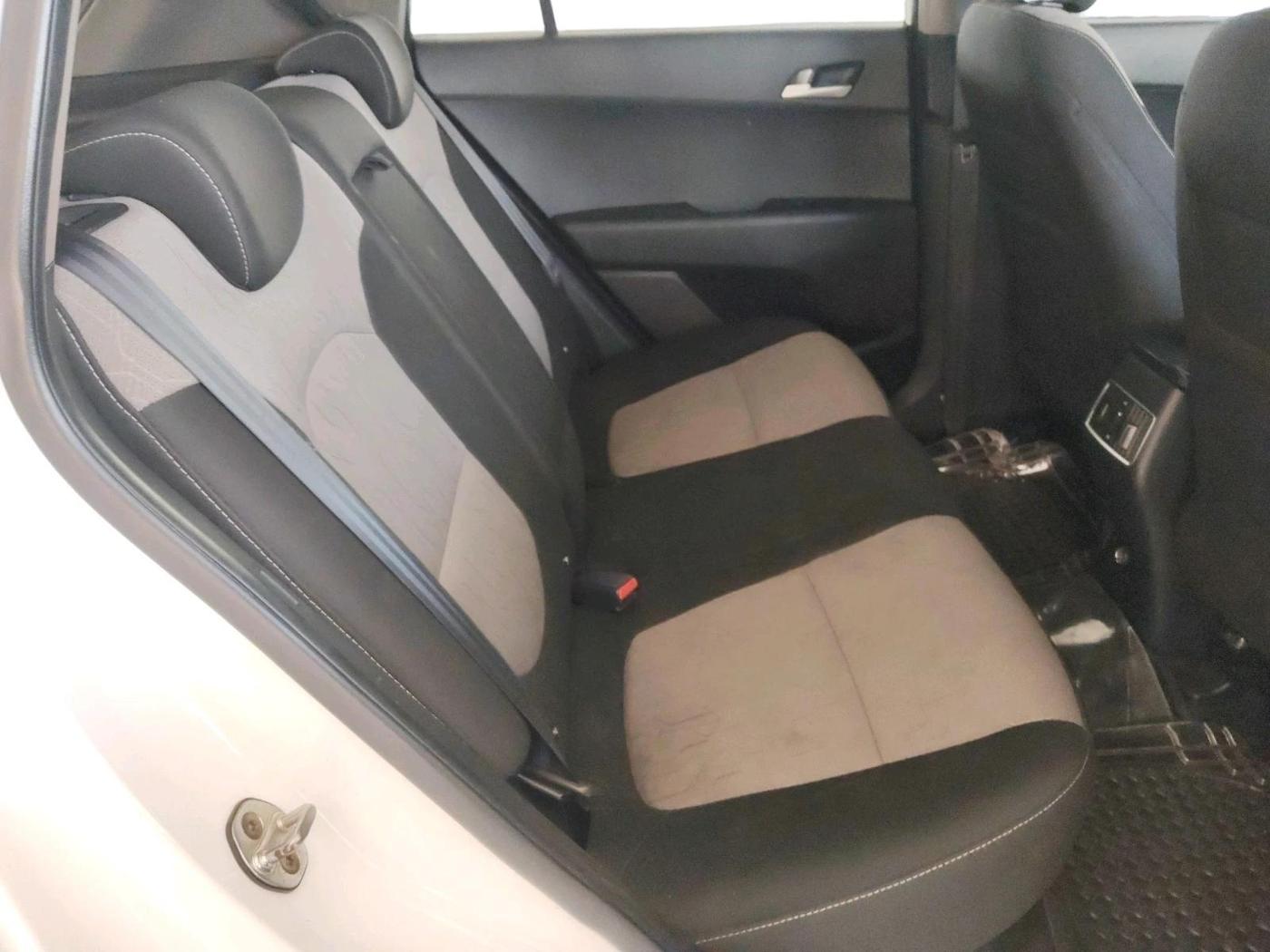 2018 Hyundai Creta SX AT 1.6 PETROL, Petrol, Automatic, 1,04,713 km, interior