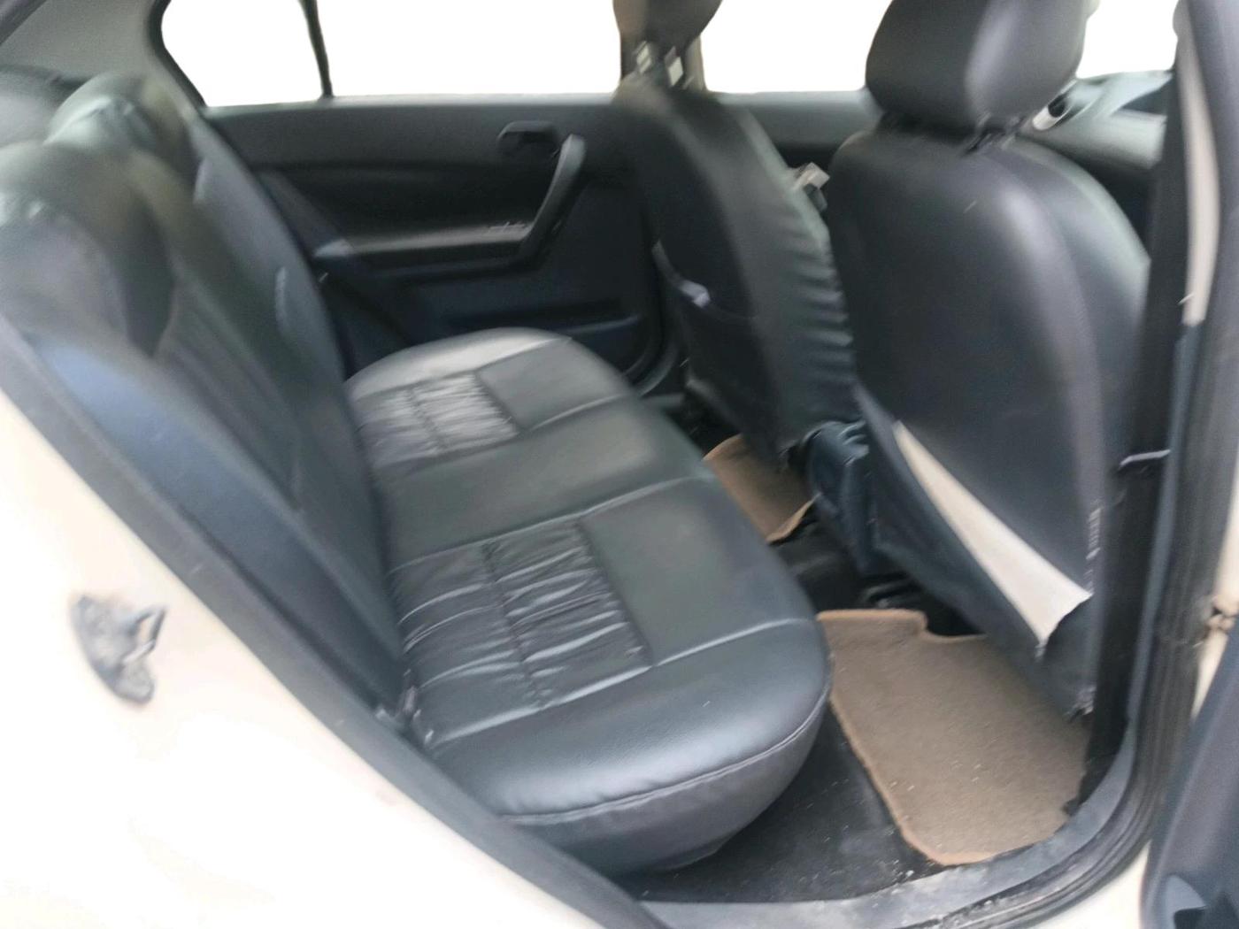 2011 Ford Fiesta Classic LXI 1.6 PETROL, Petrol, Manual, 76,706 km, interior