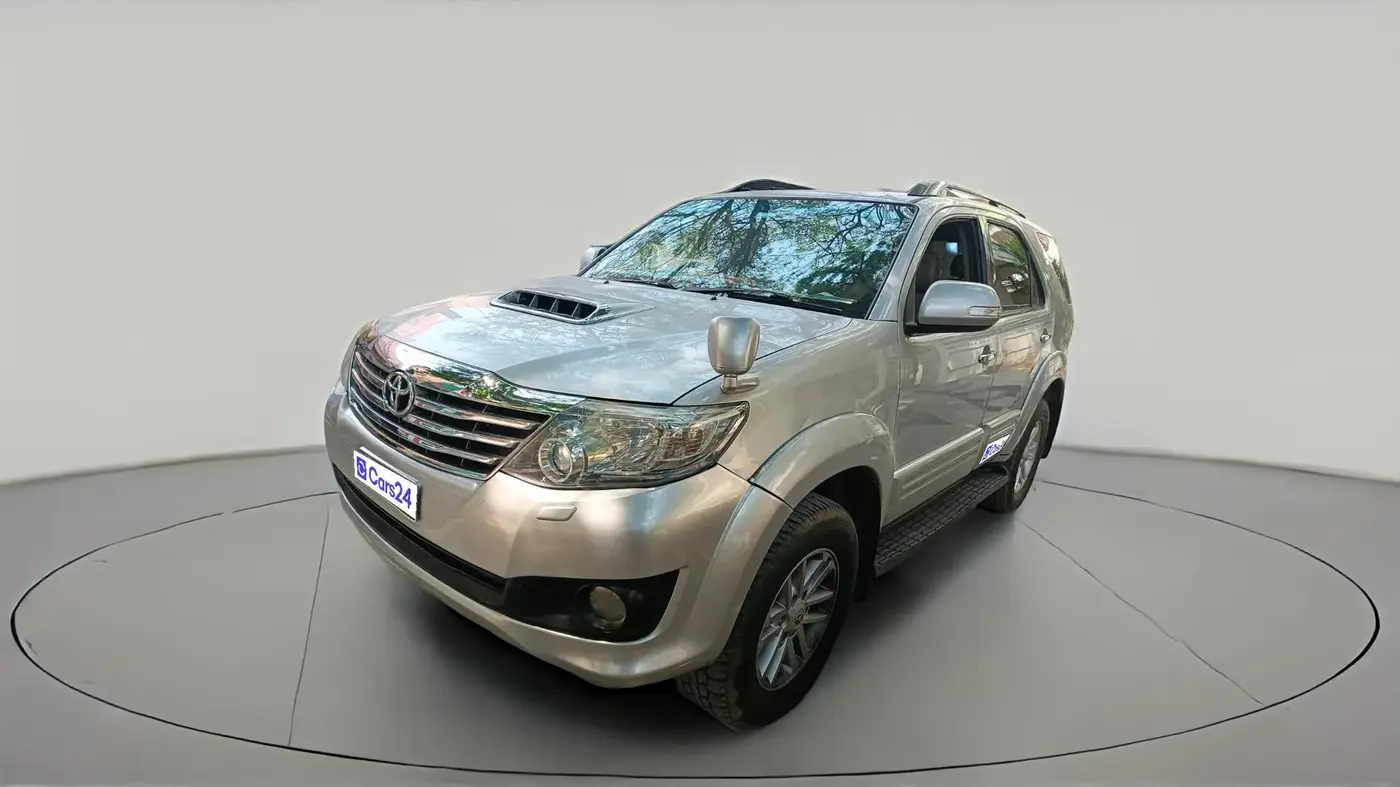 2014 Toyota Fortuner 3.0 4X2 MT, Diesel, Manual, 2,05,170 km, exterior