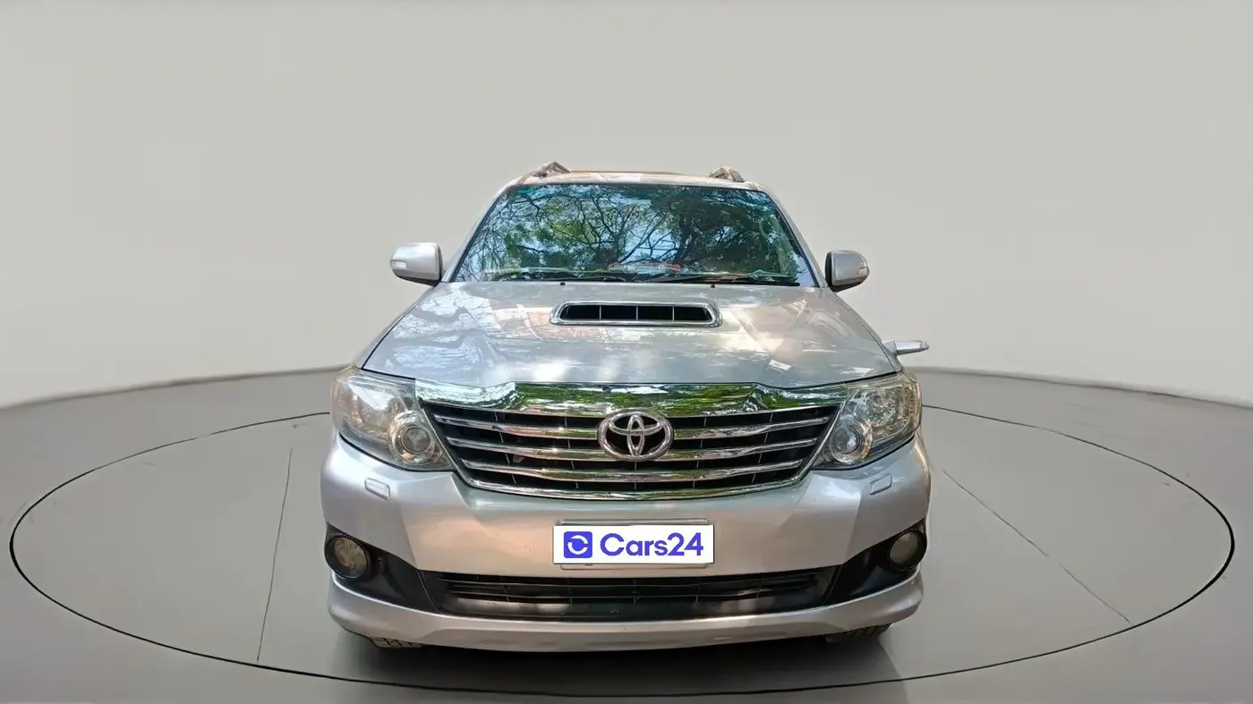 2014 Toyota Fortuner 3.0 4X2 MT, Diesel, Manual, 2,05,170 km, exterior