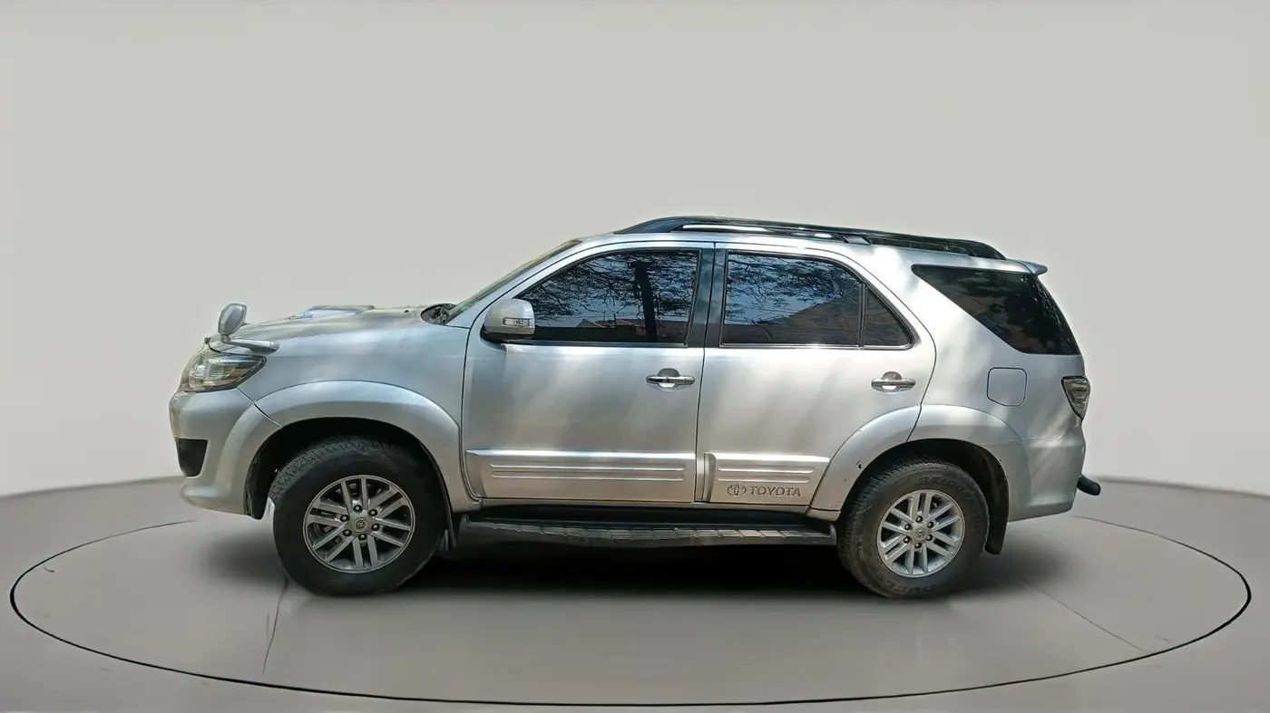 2014 Toyota Fortuner 3.0 4X2 MT, Diesel, Manual, 2,05,170 km, exterior