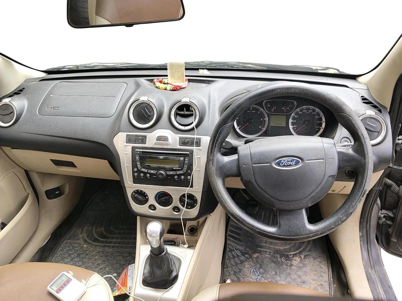 2012 Ford Classic 1.4 TITANIUM DIESEL, Diesel, Manual, 1,03,062 km, interior