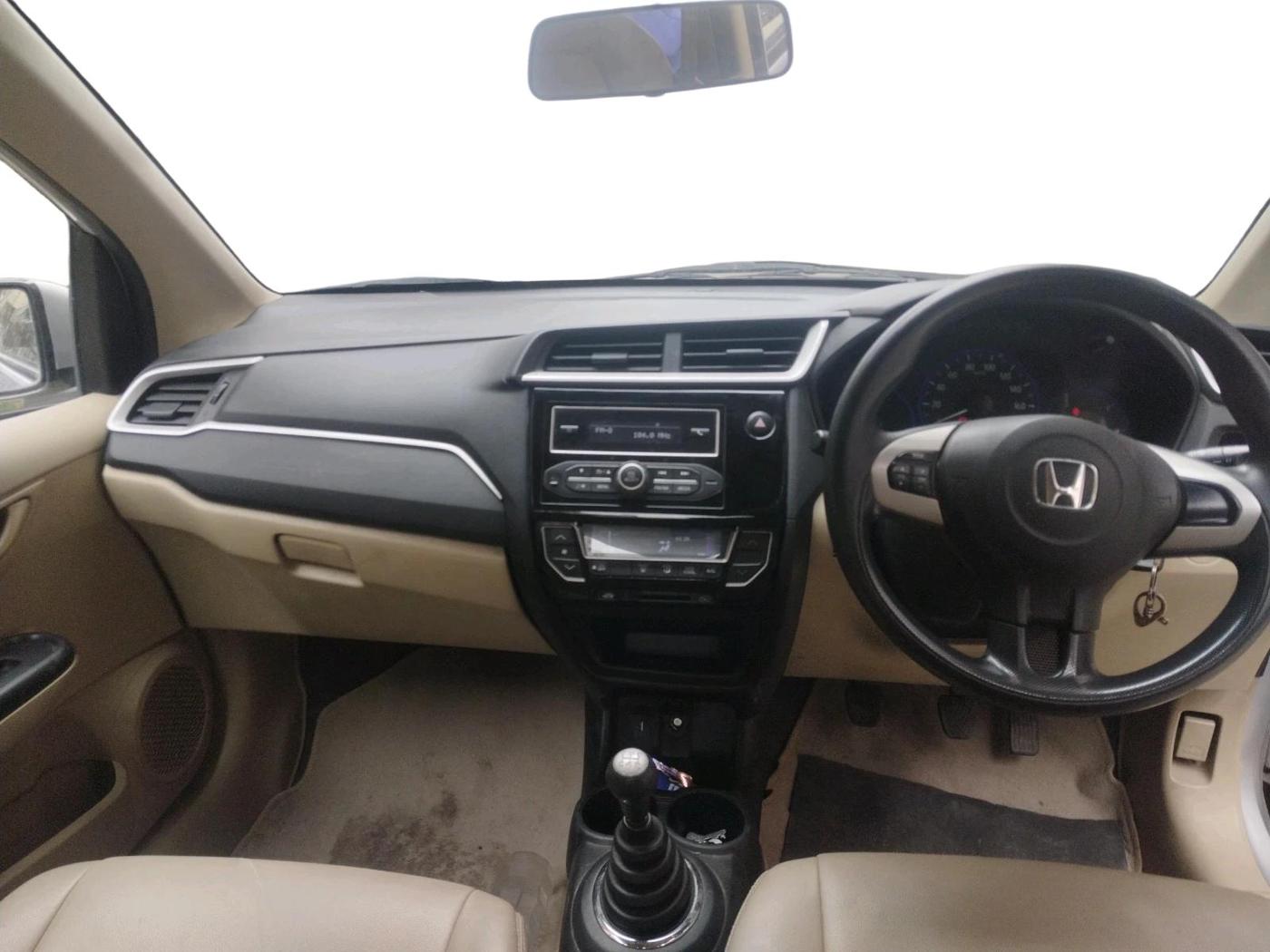 2016 Honda Amaze 1.2L I-VTEC S, Petrol, Manual, 43,933 km, interior
