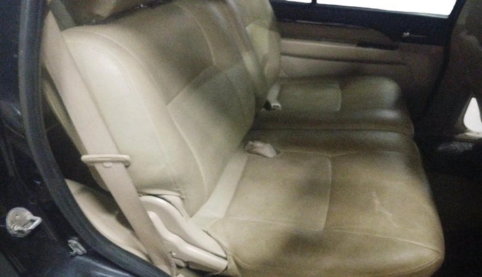 2010 Ford Endeavour 3.0L 4X2 AT, Diesel, Automatic, 1,68,981 km, interior