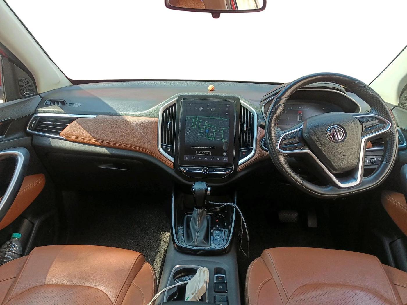 2020 MG HECTOR PLUS SHARP 1.5 PETROL TURBO DCT 6-STR, Petrol, Automatic, 1,75,000 km, interior