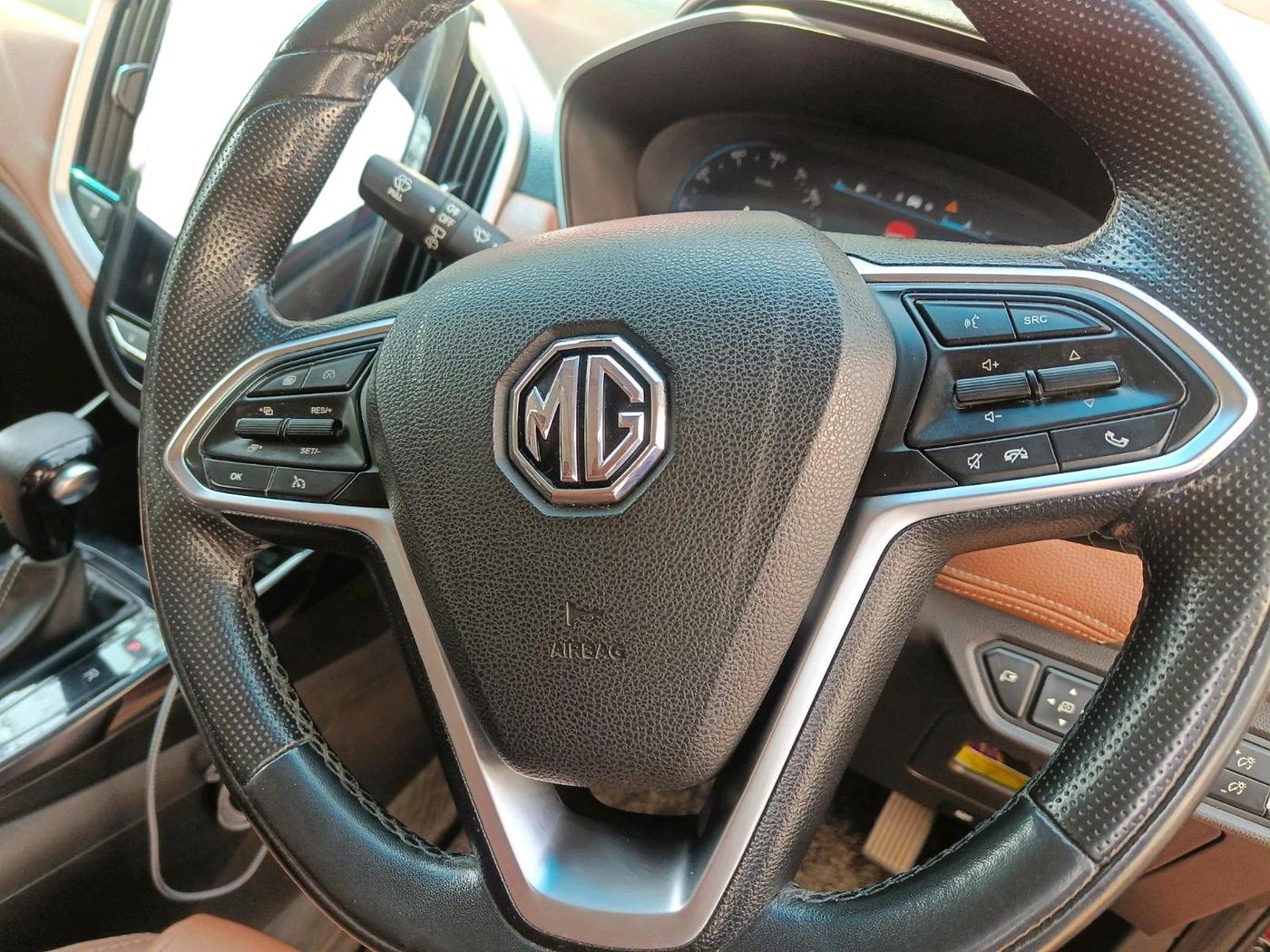2020 MG HECTOR PLUS SHARP 1.5 PETROL TURBO DCT 6-STR, Petrol, Automatic, 1,75,000 km, interior