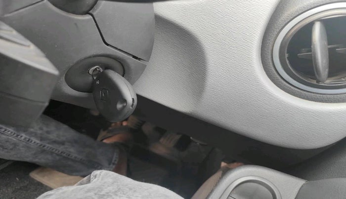 2014 Renault Duster 110 PS RXL 4X4 MT DIESEL, Diesel, Manual, 1,24,313 km, interior