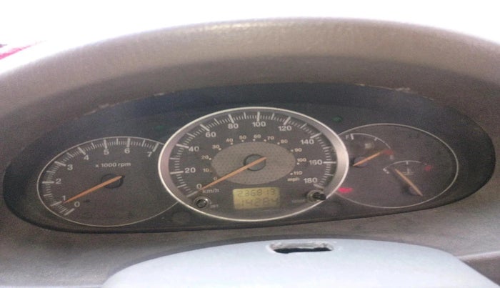 2005 Mahindra Scorpio SLX 2.6 TURBO 7 STR, Diesel, Manual, 2,36,813 km, interior