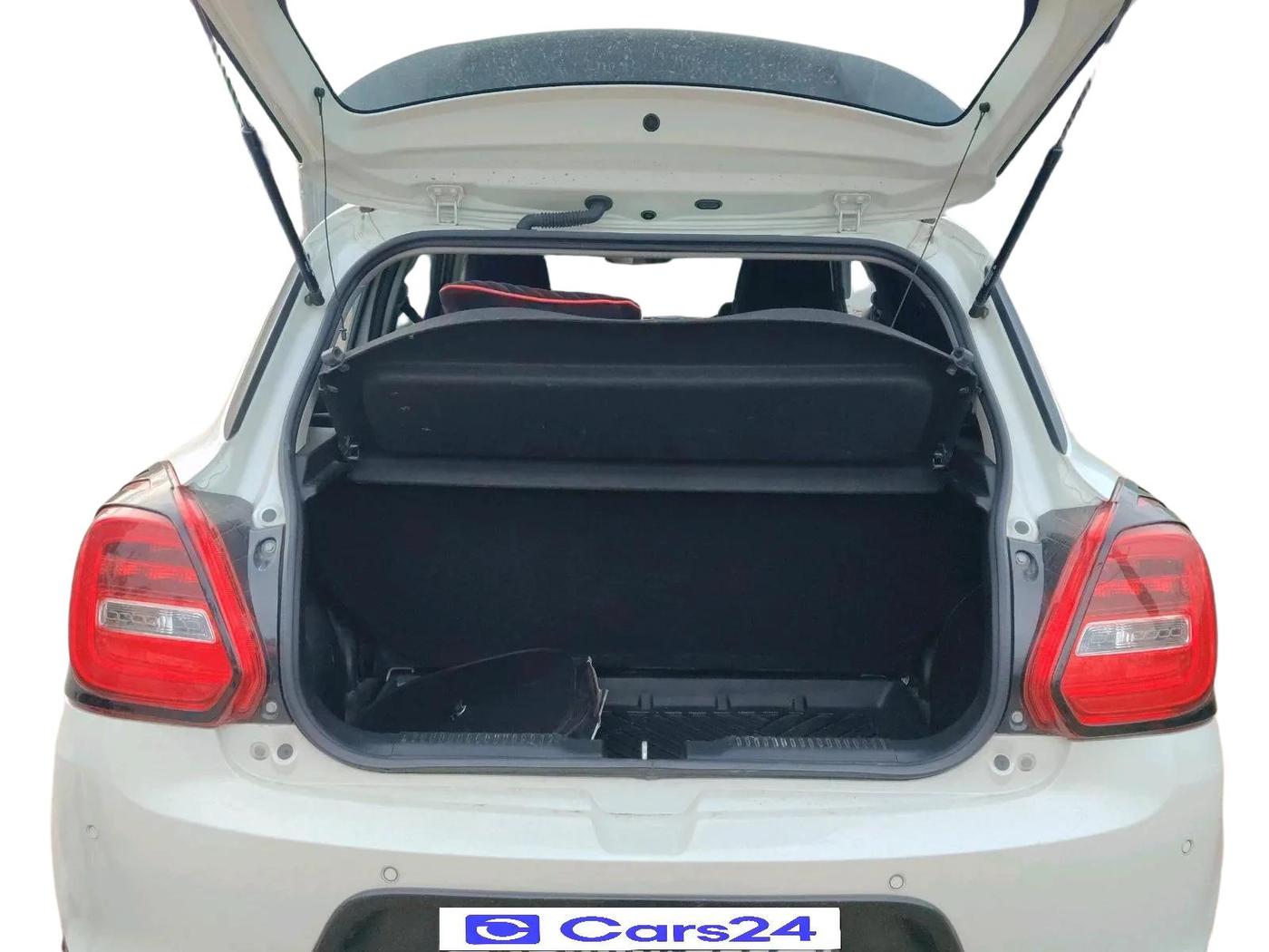 2023 Maruti Swift VXI, Petrol, Manual, 14,989 km, exterior