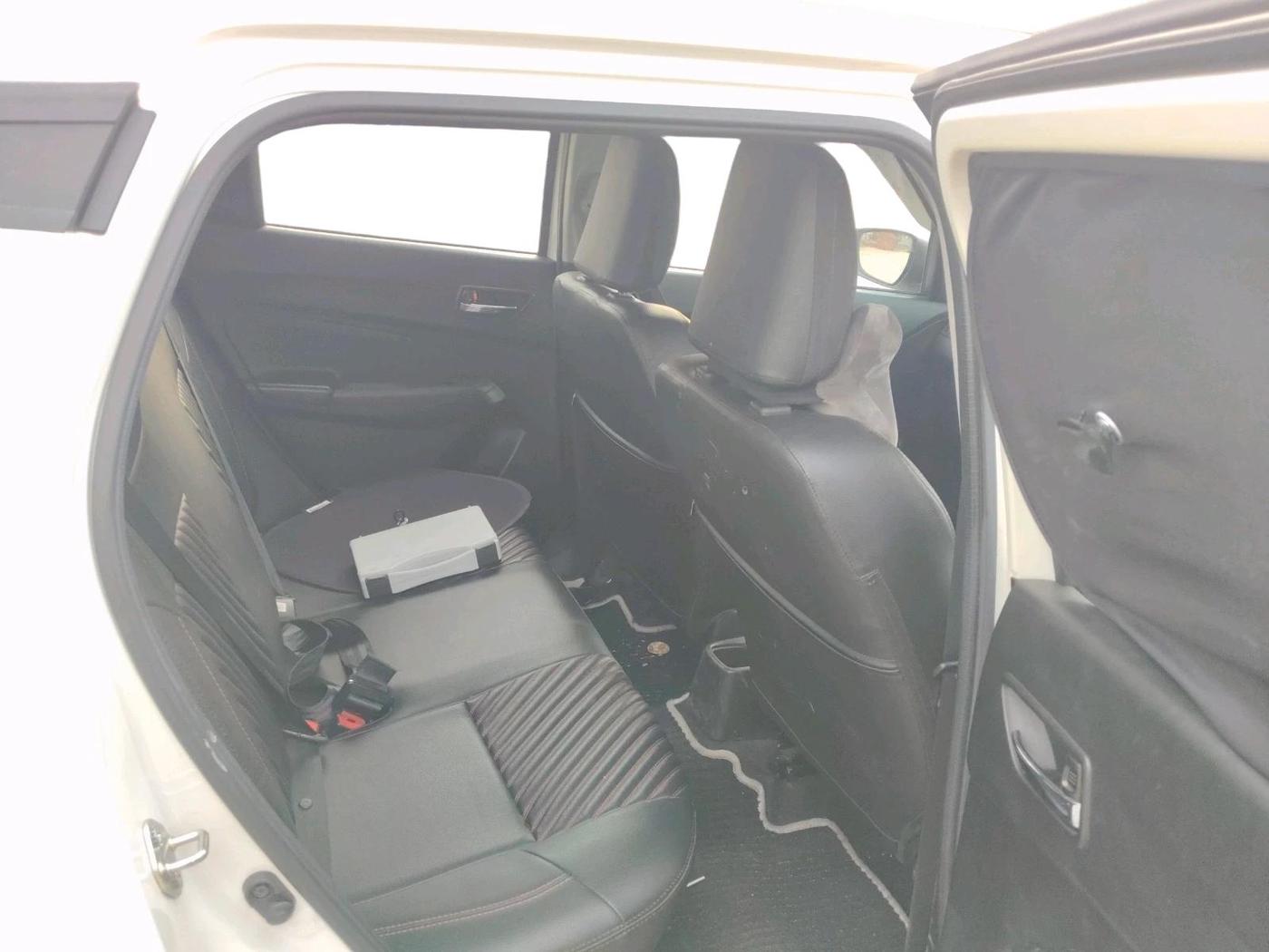 2023 Maruti Swift VXI, Petrol, Manual, 14,989 km, interior