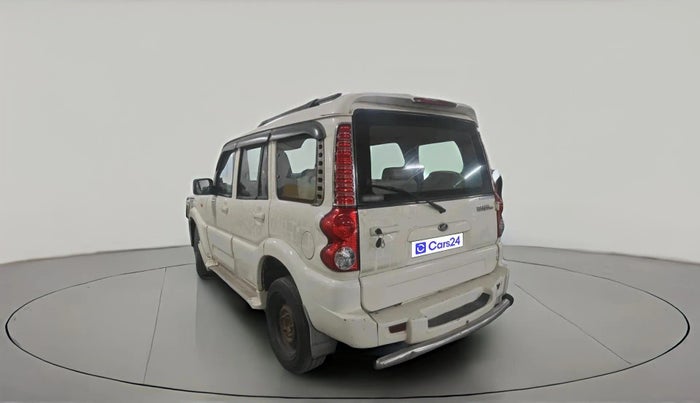 2011 Mahindra Scorpio SLE BS-III, Diesel, Manual, 1,46,430 km, exterior