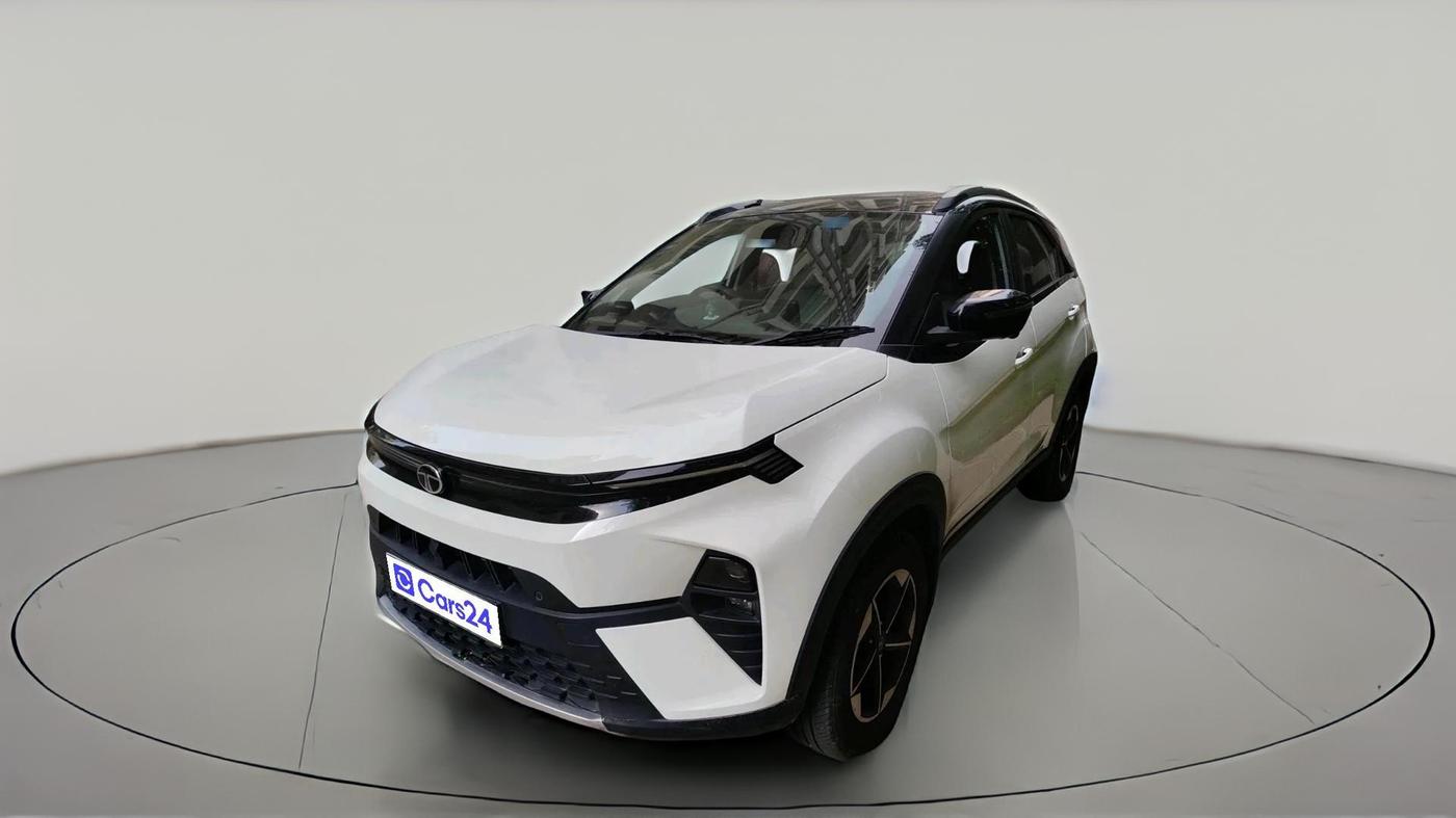 2025 Tata NEXON Creative Plus (PS) 1.2 Petrol DCA Dual Tone, Petrol, Automatic, 8,857 km, exterior