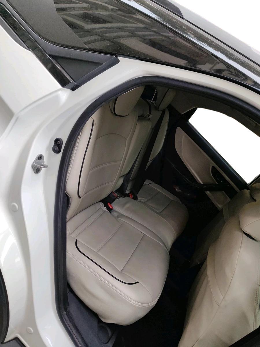 2025 Tata NEXON Creative Plus (PS) 1.2 Petrol DCA Dual Tone, Petrol, Automatic, 8,857 km, interior