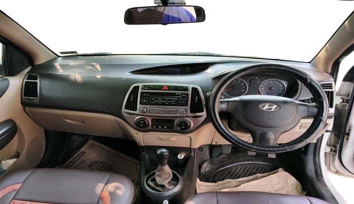 2012 Hyundai i20 MAGNA 1.2, Petrol, Manual, 1,21,706 km, interior