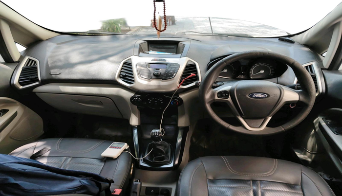 2015 Ford Ecosport TREND 1.5L DIESEL, Diesel, Manual, 1,10,228 km, interior