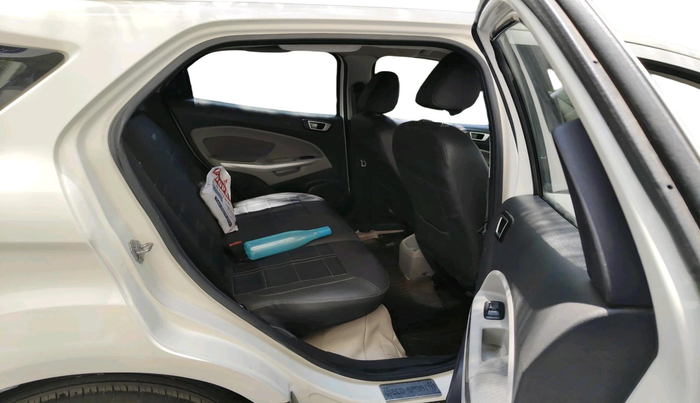2015 Ford Ecosport TREND 1.5L DIESEL, Diesel, Manual, 1,10,228 km, interior