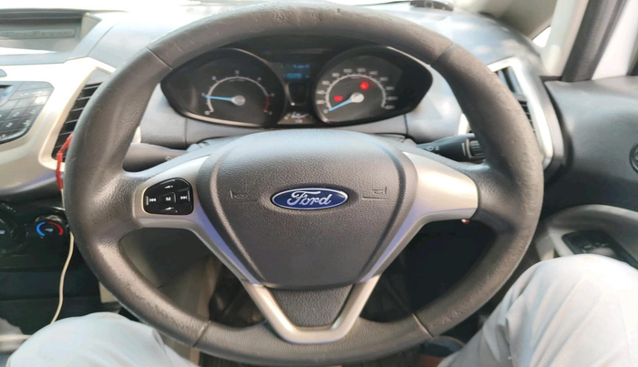 2015 Ford Ecosport TREND 1.5L DIESEL, Diesel, Manual, 1,10,228 km, interior