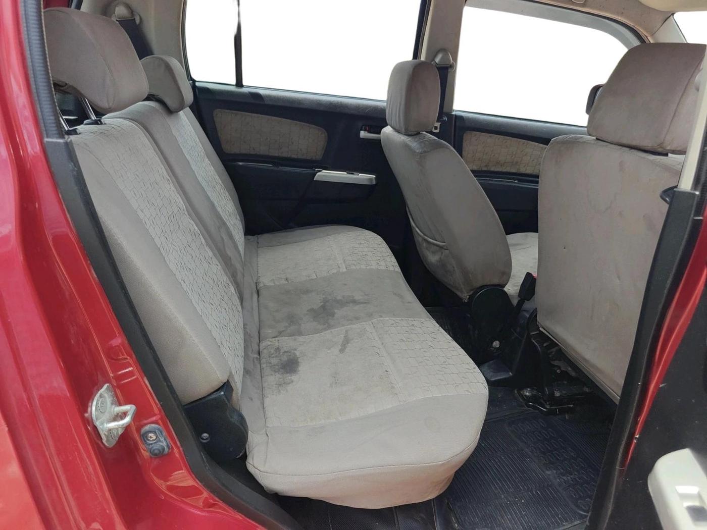2015 Maruti Wagon R 1.0 VXI, Petrol, Manual, 1,01,299 km, interior
