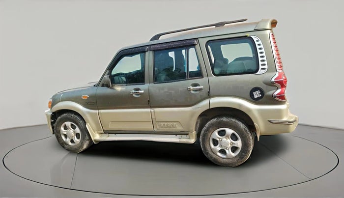 2010 Mahindra Scorpio VLX 2WD, Diesel, Manual, 1,21,673 km, exterior