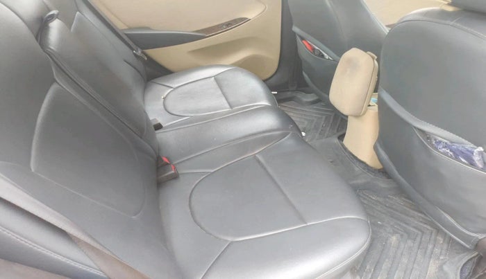 2014 Hyundai Verna FLUIDIC 1.6 CRDI SX AT, Diesel, Automatic, 1,09,357 km, interior