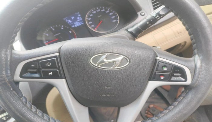 2014 Hyundai Verna FLUIDIC 1.6 CRDI SX AT, Diesel, Automatic, 1,09,357 km, interior