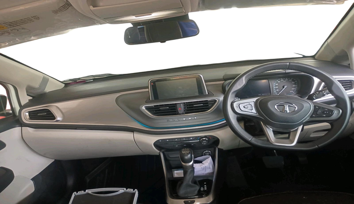 2023 Tata ALTROZ XZA, Petrol, Automatic, 10,210 km, interior