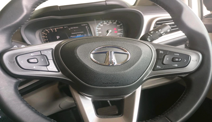2023 Tata ALTROZ XZA, Petrol, Automatic, 10,210 km, interior