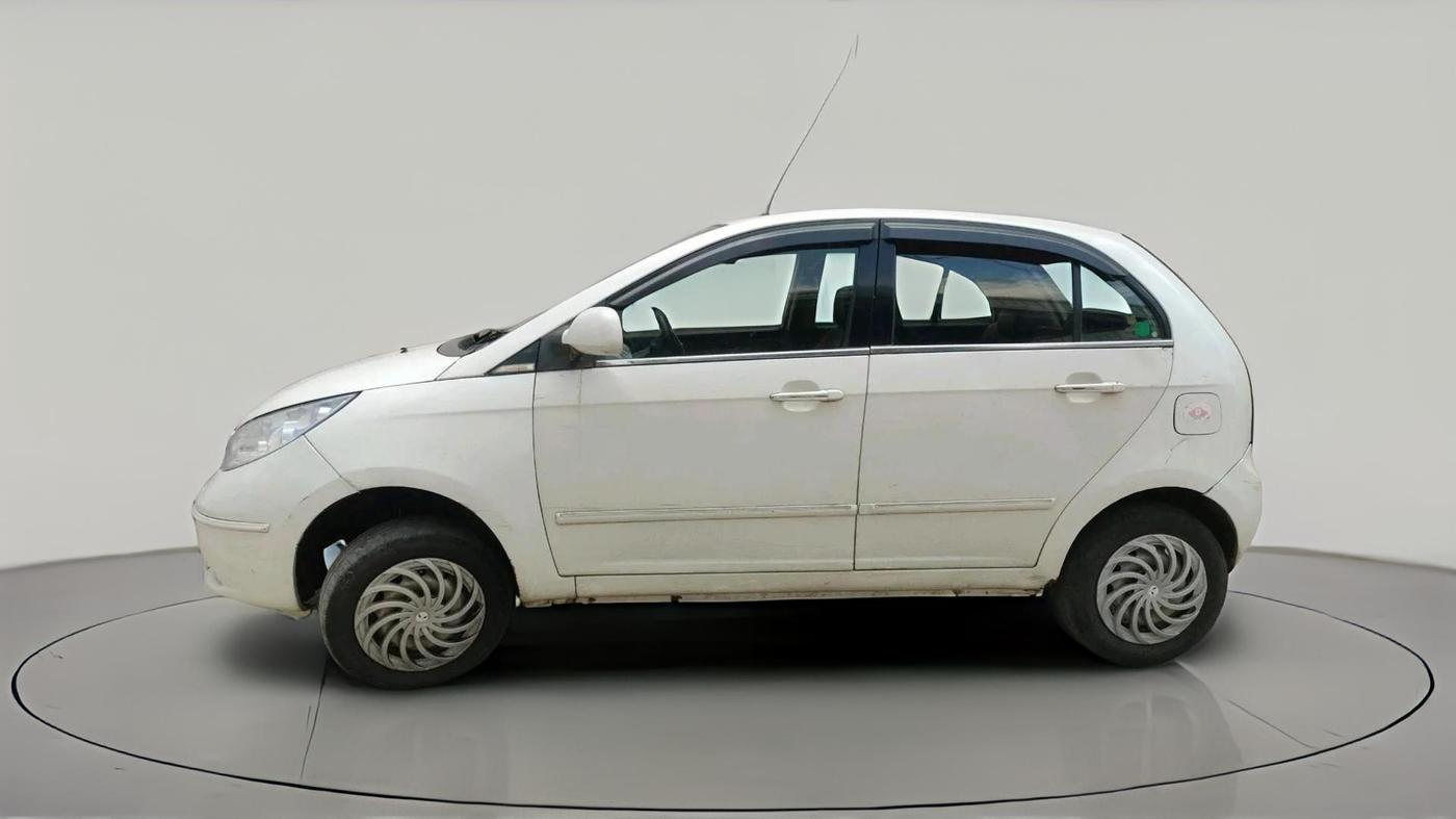 2013 Tata Indica Vista VX QUADRAJET, Diesel, Manual, 2,16,719 km, exterior