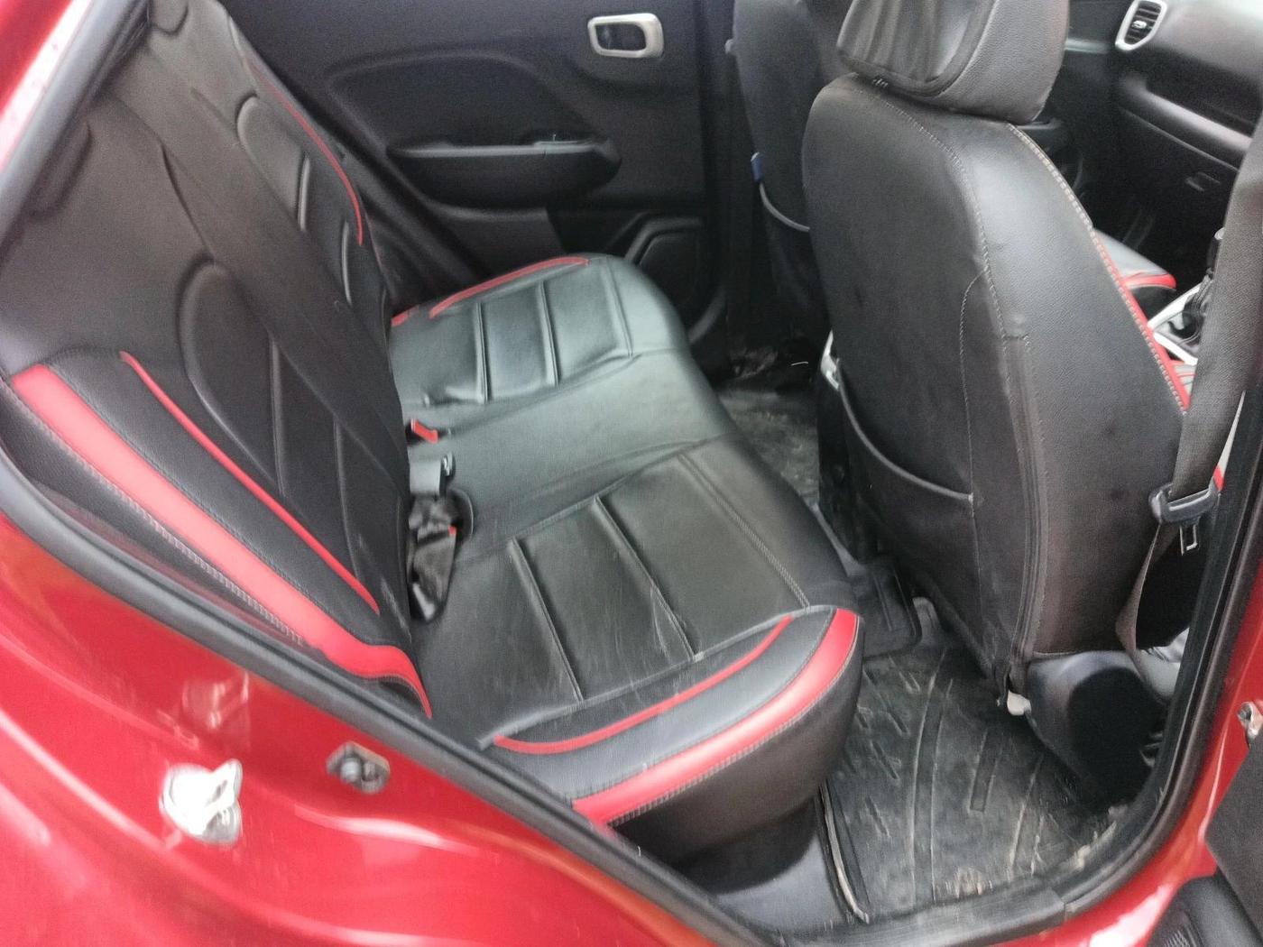 2022 Hyundai VENUE S 1.2, Petrol, Manual, 71,909 km, interior