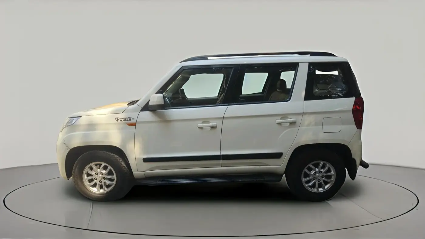 2018 Mahindra TUV300 T8, Diesel, Manual, 96,780 km, exterior
