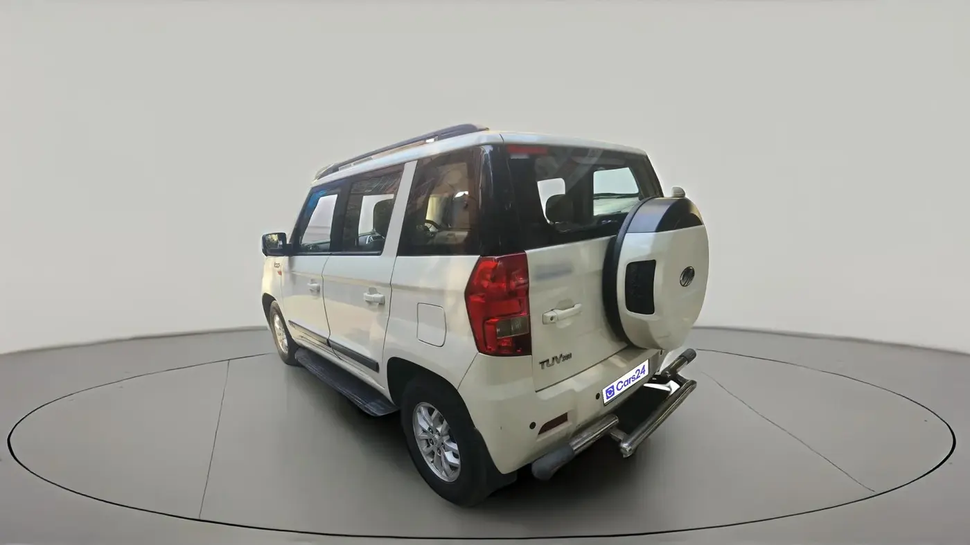 2018 Mahindra TUV300 T8, Diesel, Manual, 96,780 km, exterior
