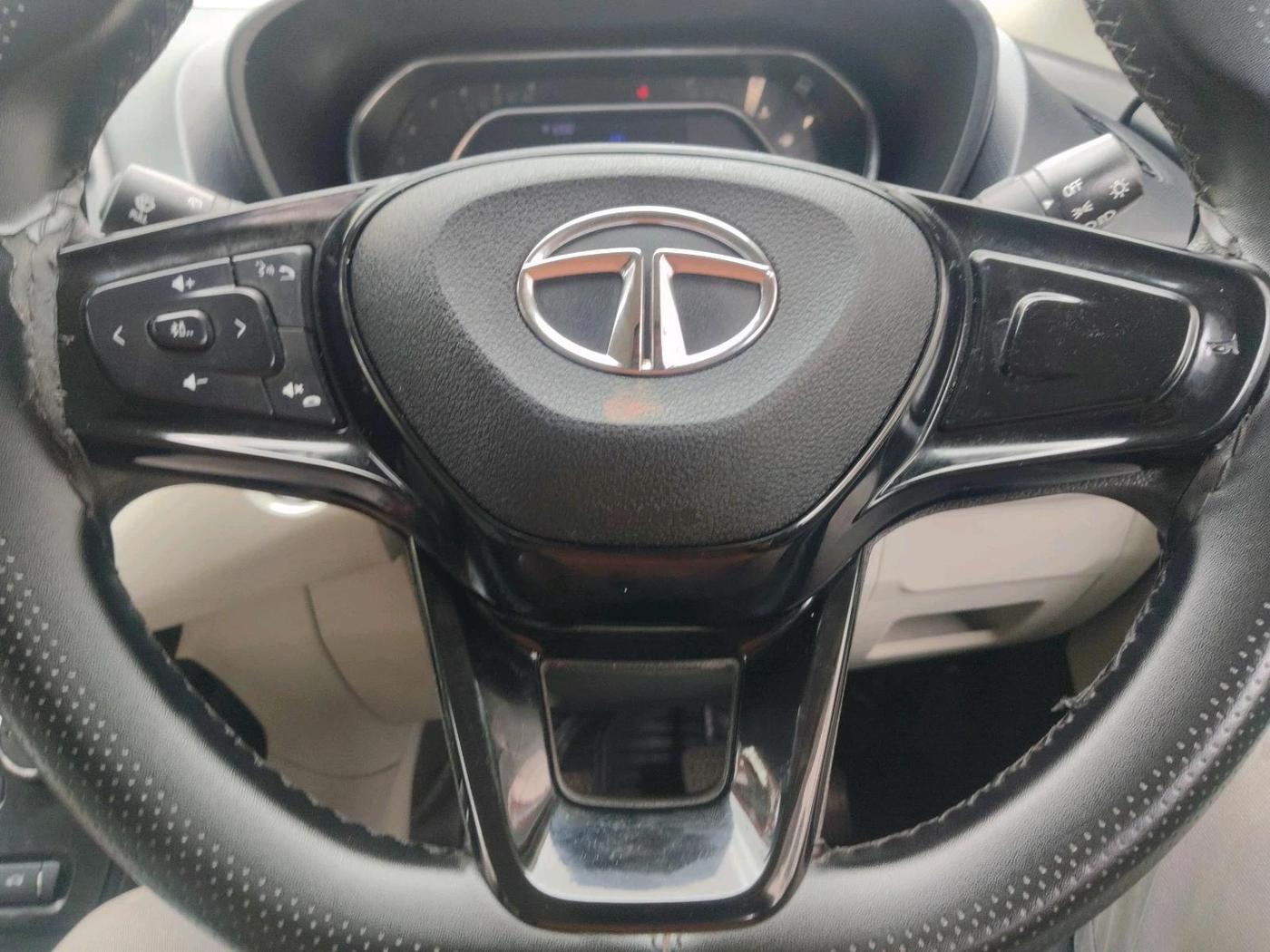 2023 Tata NEXON XZ PLUS DIESEL, Diesel, Manual, 55,884 km, interior