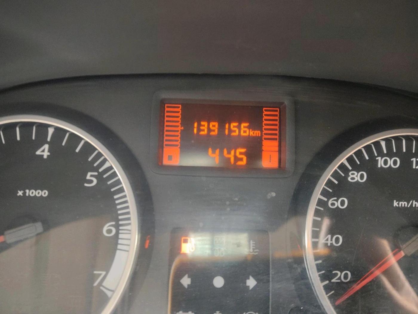 2013 Renault Duster 110 PS RXZ DIESEL, Diesel, Manual, 1,39,156 km, interior