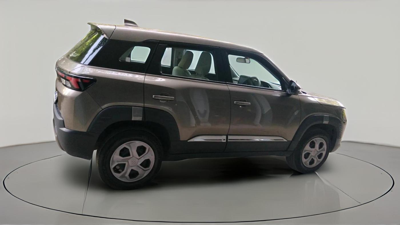 2025 Maruti BREZZA LXI, Petrol, Manual, 11,147 km, exterior