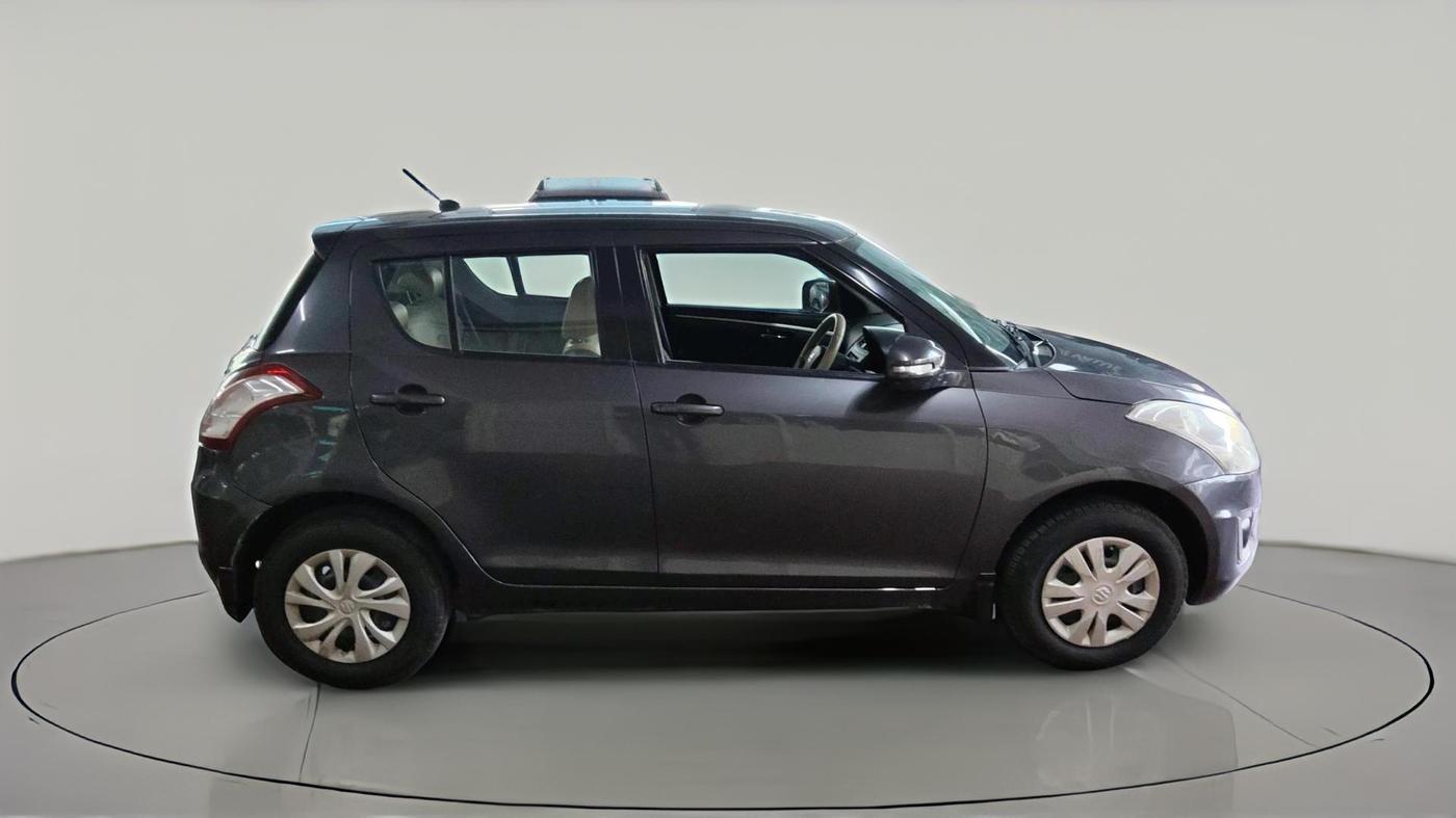 2015 Maruti Swift VXI, Petrol, Manual, 84,410 km, exterior