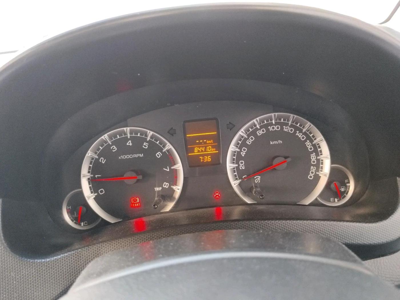 2015 Maruti Swift VXI, Petrol, Manual, 84,410 km, interior