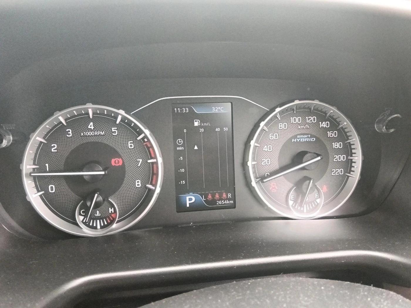2024 Maruti BREZZA ZXI + AT SMART HYBRID, Petrol, Automatic, 2,654 km, interior