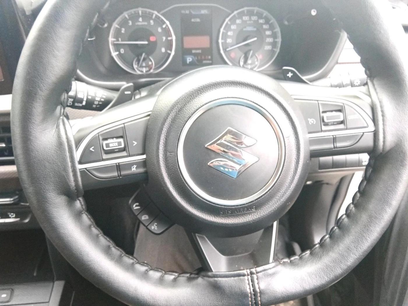2024 Maruti BREZZA ZXI + AT SMART HYBRID, Petrol, Automatic, 2,654 km, interior