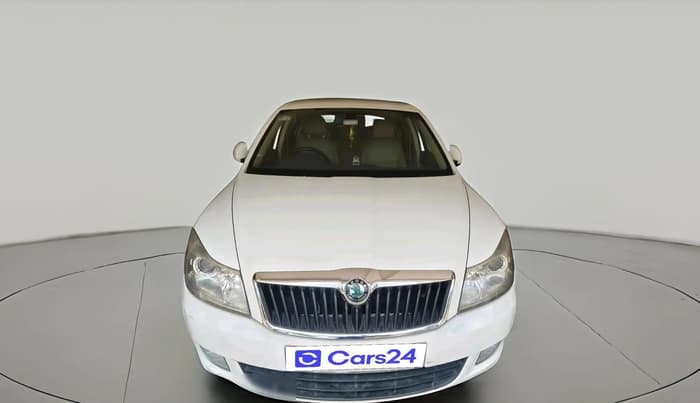 2012 Skoda Laura ELEGANCE 2.0 TDI CR MT, Diesel, Manual, 1,41,779 km, exterior