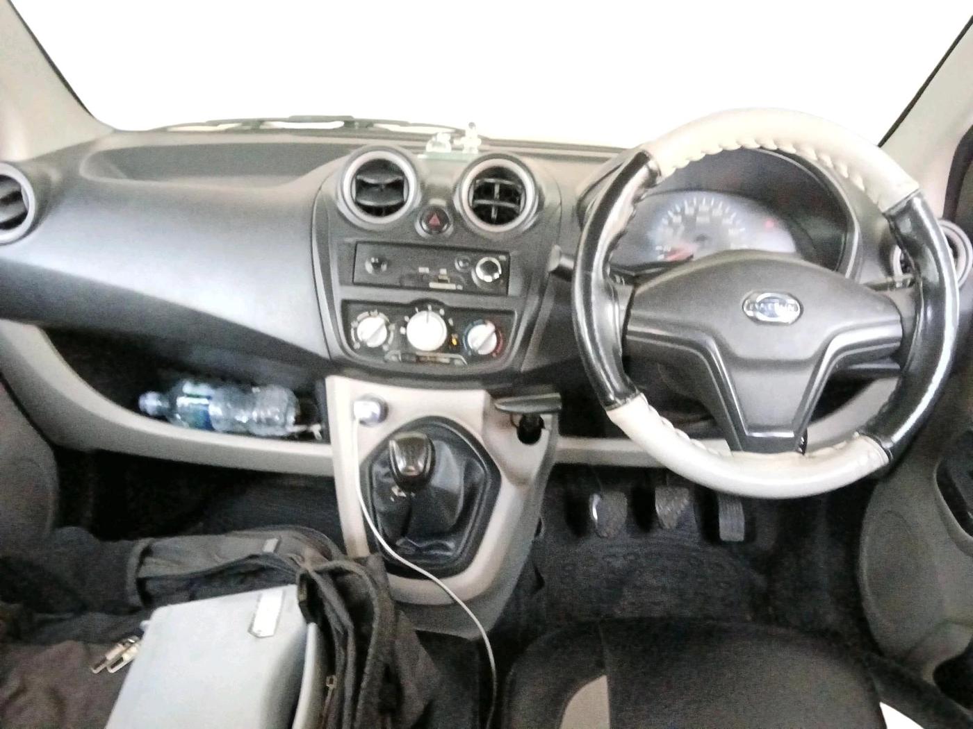 2016 Datsun Go T, Petrol, Manual, 1,42,857 km, interior