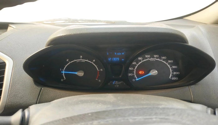 2013 Ford Ecosport TREND 1.5L DIESEL, Diesel, Manual, 1,21,309 km, interior