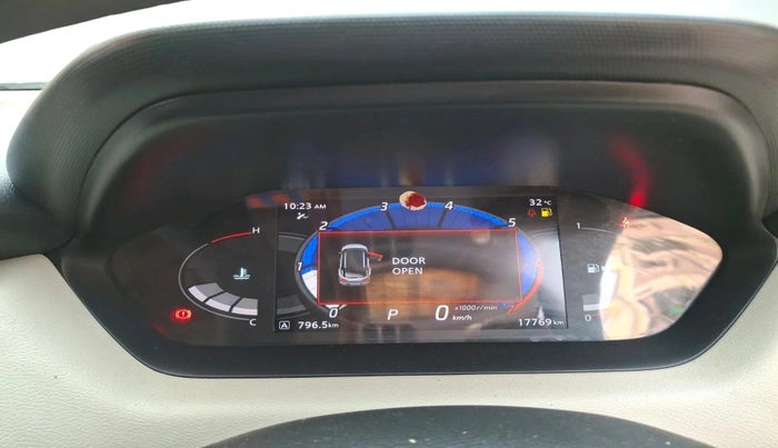 2021 Nissan MAGNITE XV TURBO CVT, Petrol, Automatic, 17,769 km, interior