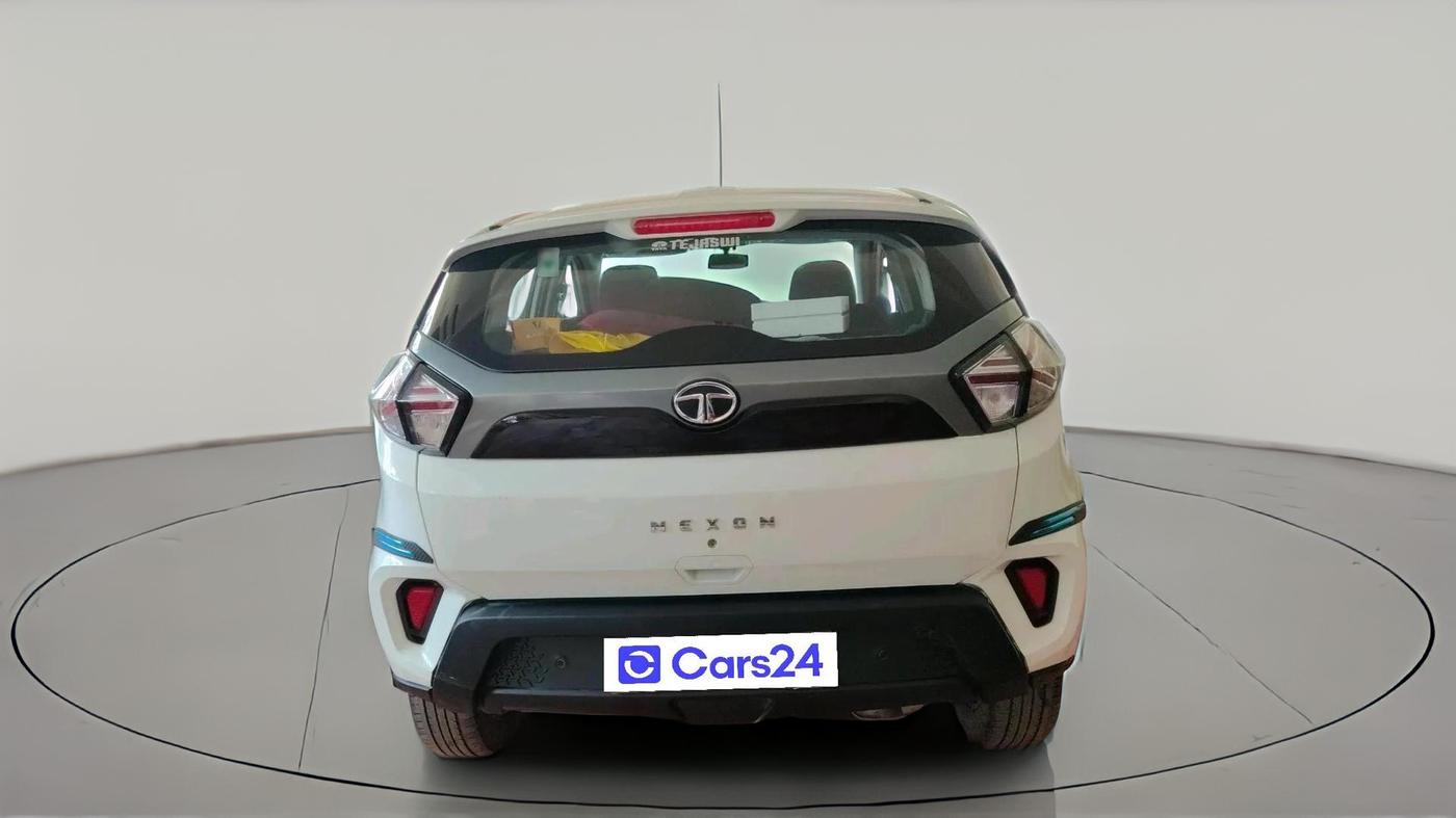 2021 Tata NEXON XE PETROL, Petrol, Manual, 33,311 km, exterior