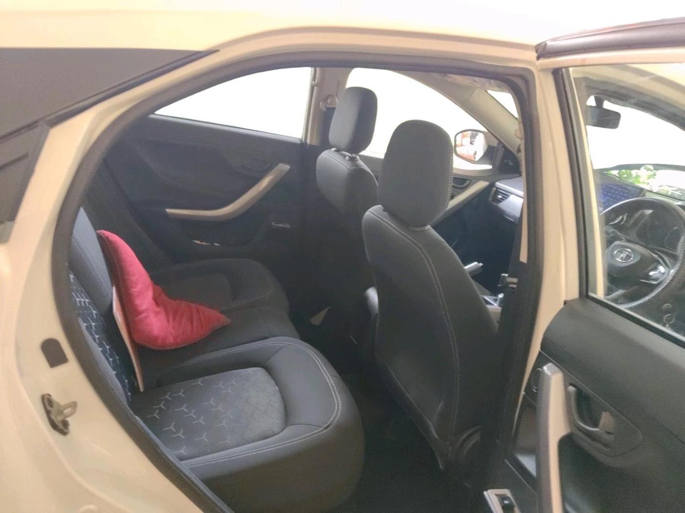 2021 Tata NEXON XE PETROL, Petrol, Manual, 33,311 km, interior