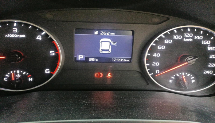 2022 KIA SELTOS HTK PLUS AT 1.5 DIESEL, Diesel, Automatic, 12,999 km, interior