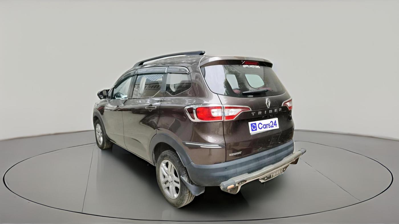 2022 Renault TRIBER RXZ, Petrol, Manual, 22,302 km, exterior