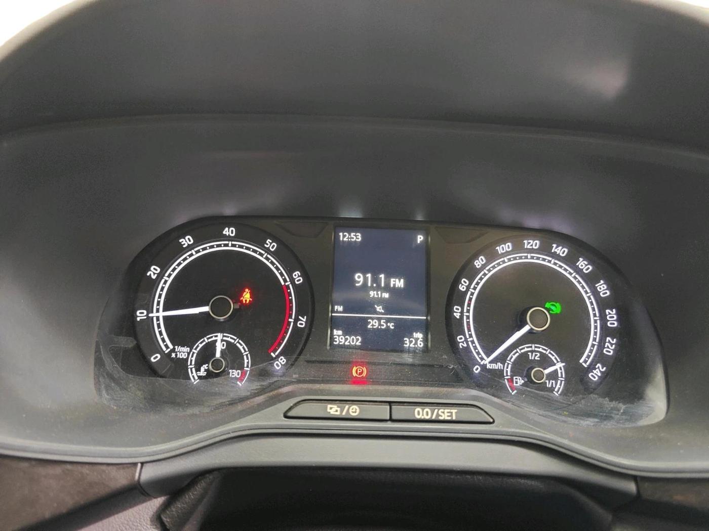 2021 Skoda KUSHAQ STYLE 1.0L TSI AT, Petrol, Automatic, 39,202 km, interior